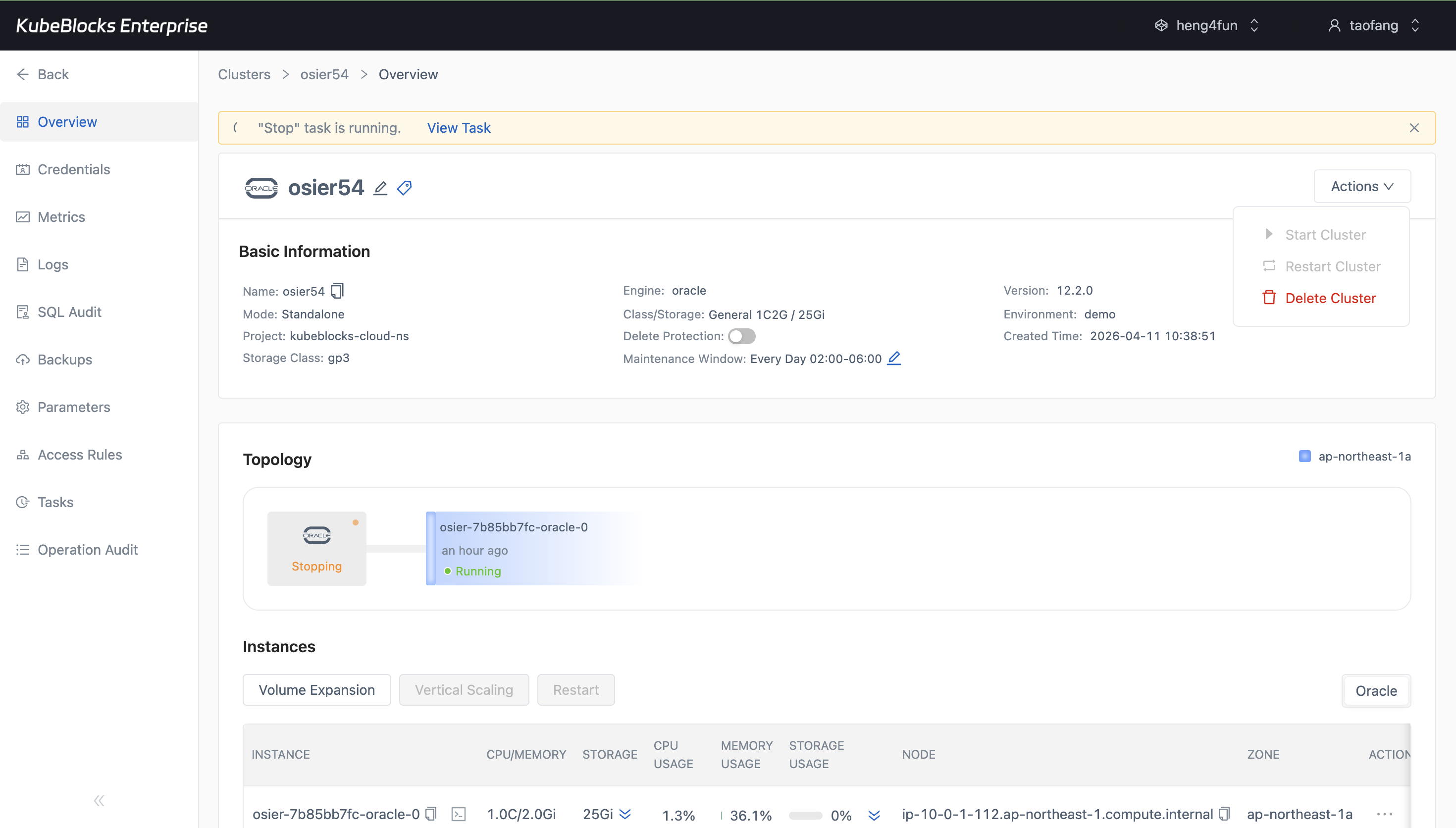 KubeBlocks Enterprise Oracle overview showing vertical scaling disabled while the cluster is stopping